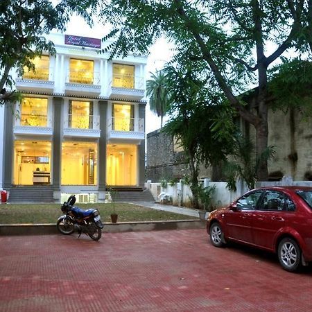 Hotel Royal Heritage Mount Abu Esterno foto